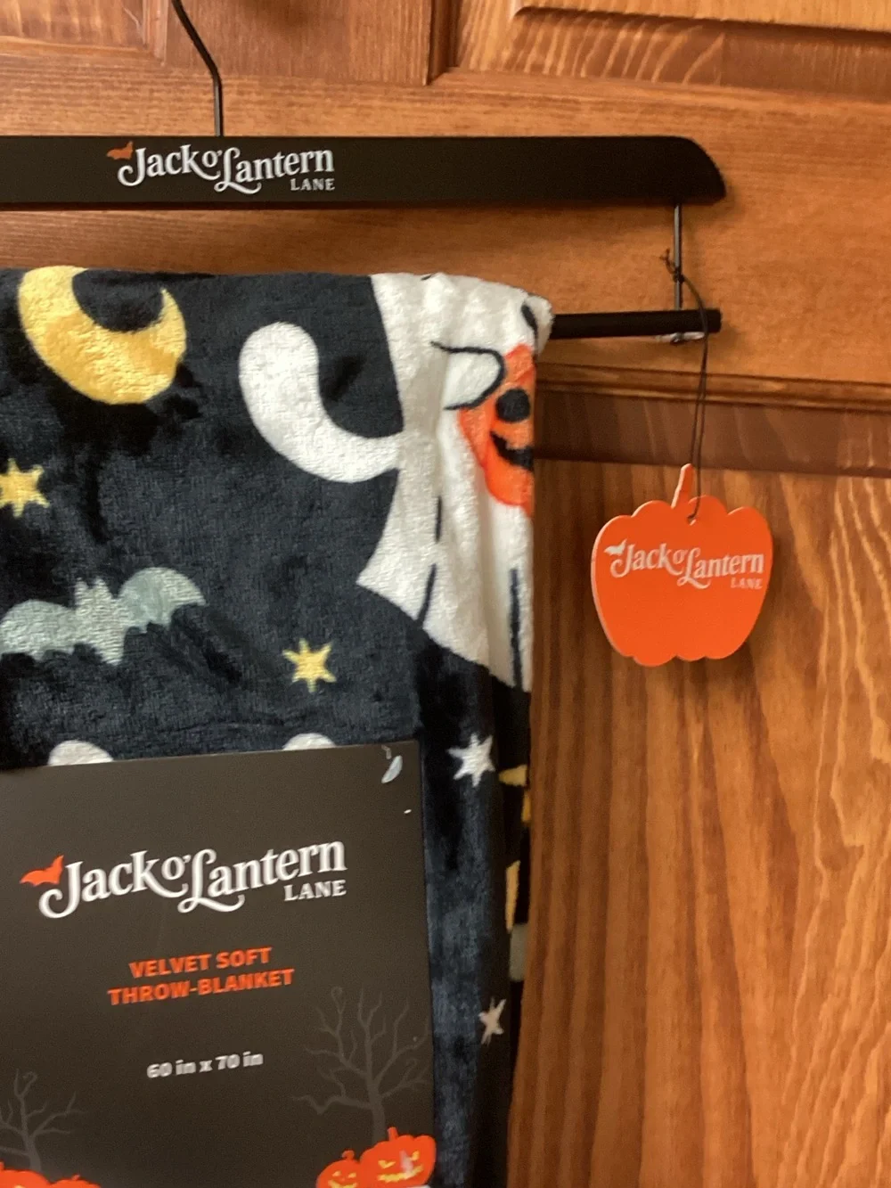 Cat Ghost Halloween Throw Blanket 👻